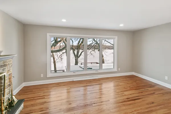 $545,700 | 3312 West Lake Shore Drive, Wonder Lake, IL 60097