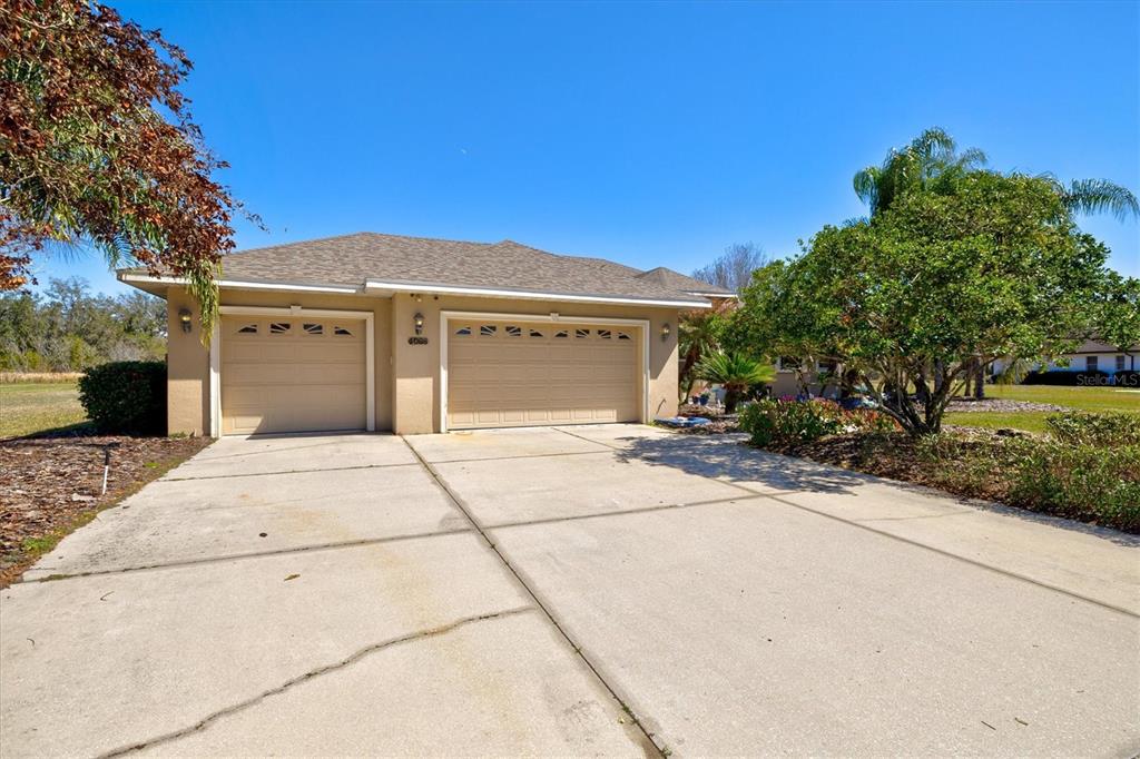 4008 Twin Rivers Trail Parrish, FL 34219 - Photo 6 of 97