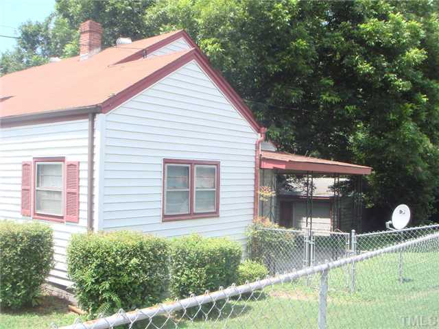 717 Hamilton Road Raleigh, NC 27604 - Photo 4 of 9