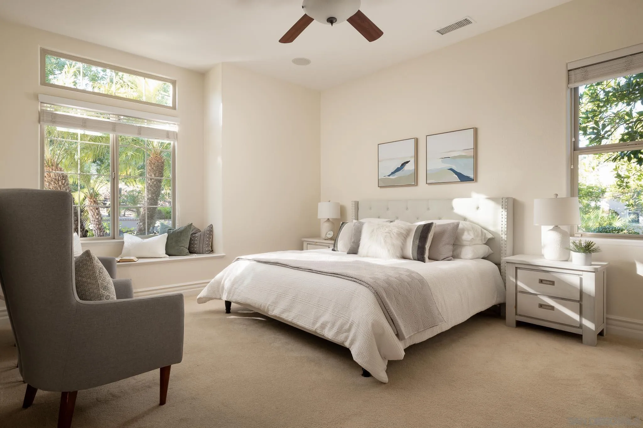 14014 Lake Poway Road Poway, CA 92064 - Photo 29 of 55 a bed room with a bed and a chair