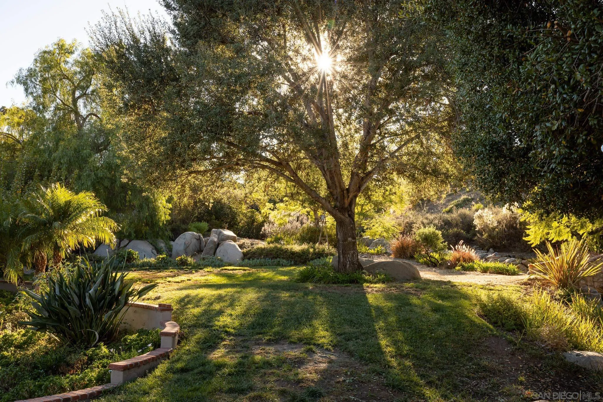 14014 Lake Poway Road Poway, CA 92064 - Photo 44 of 55