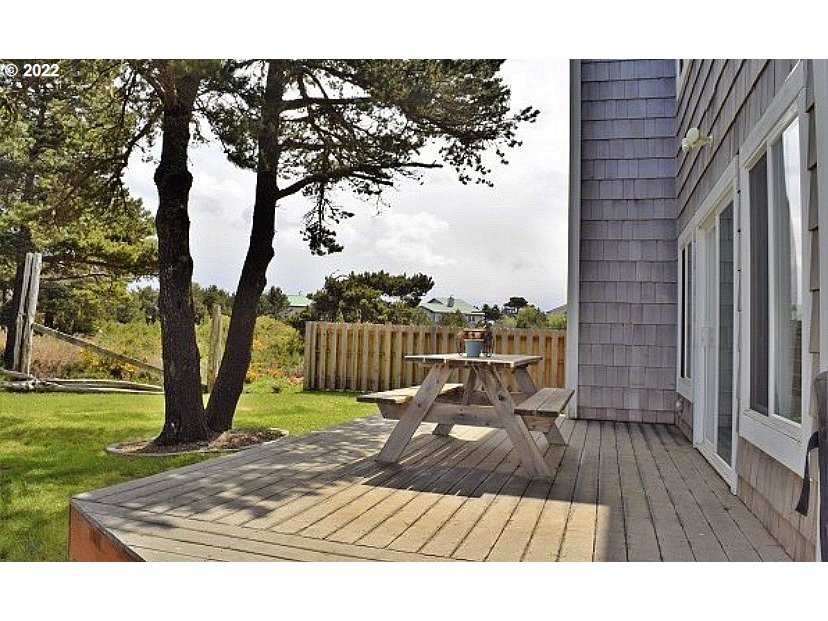 2915 Ruby Court Bandon, OR 97411 - Photo 24 of 29 Gallery Image 24