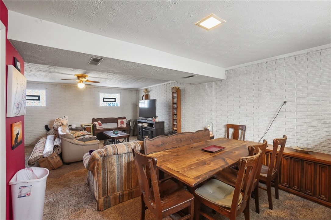 4780 Old Salem Road Englewood, OH 45322 - Photo 19 of 30 This versatile space offers a cozy setting for both relaxation and casual dining.