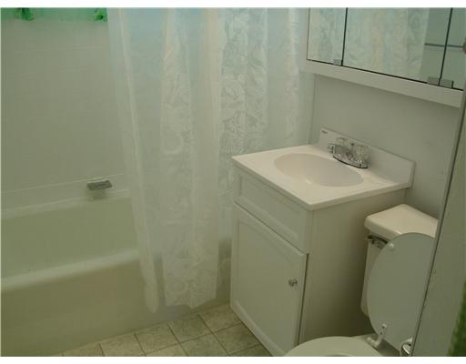 1069 Heard Springfield, OH 45506 - Photo 5 of 12