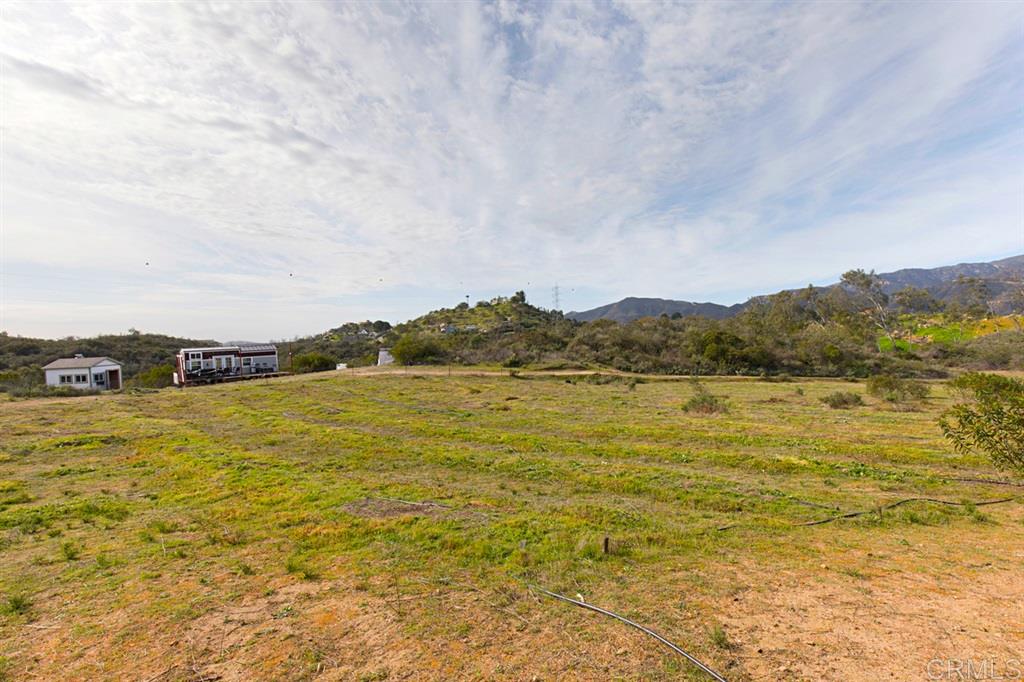 39499 Daily Road, Unit 9 Fallbrook, CA 92028 - Photo 18 of 24