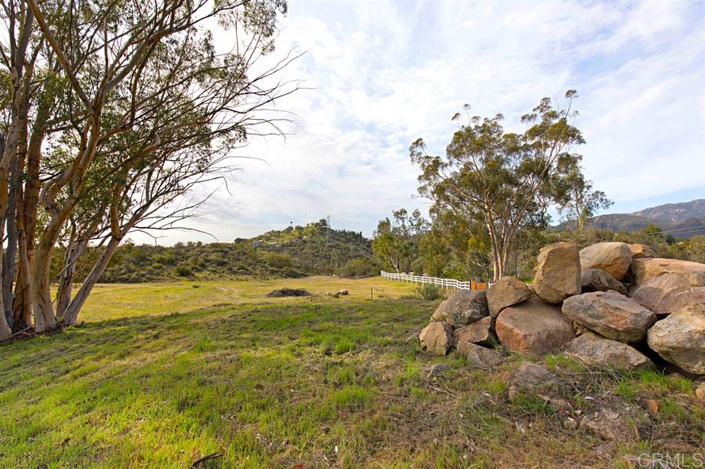 39499 Daily Road, Unit 9 Fallbrook, CA 92028 - Photo 21 of 24