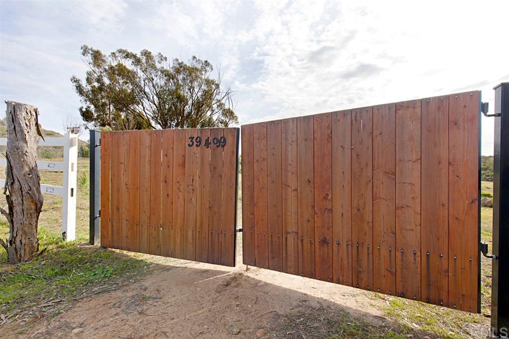 39499 Daily Road, Unit 9 Fallbrook, CA 92028 - Photo 22 of 24