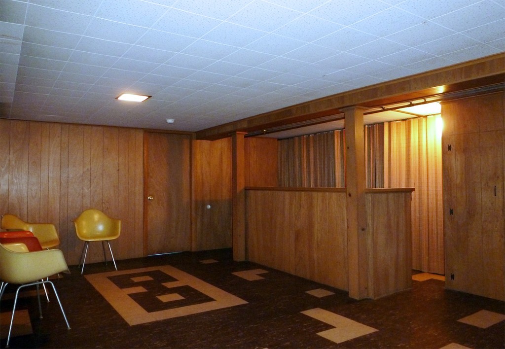 77 Winding Lane Springfield, MA 01118 - Photo 21 of 27