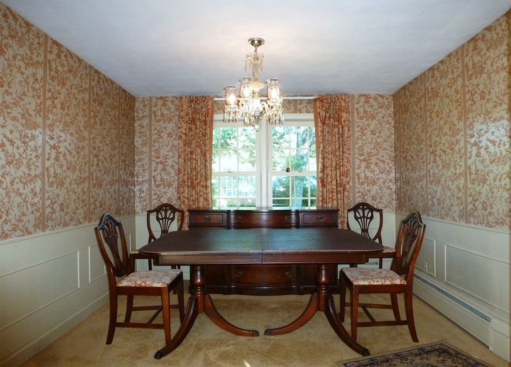 77 Winding Lane Springfield, MA 01118 - Photo 9 of 27