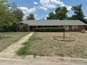 front view of house with a yard