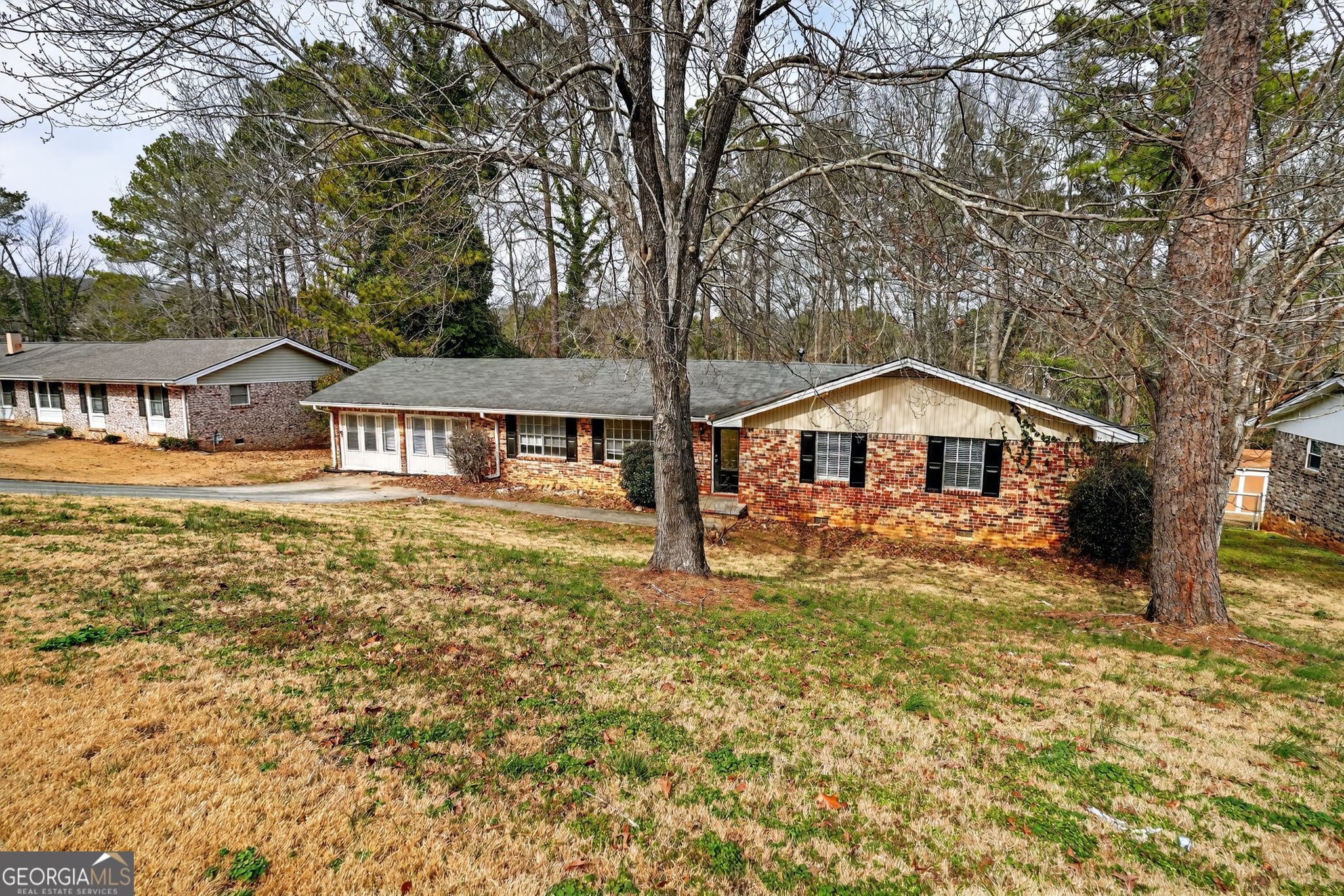 2234 7 Oaks Circle Conley, GA 30288 - Photo 3 of 32