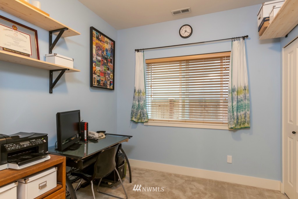 22826 36th Avenue Southeast Bothell, WA 98021 - Photo 13 of 24