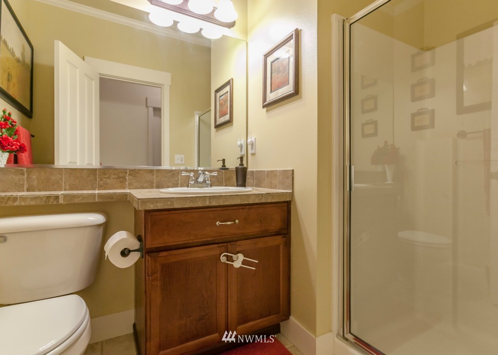 22826 36th Avenue Southeast Bothell, WA 98021 - Photo 14 of 24