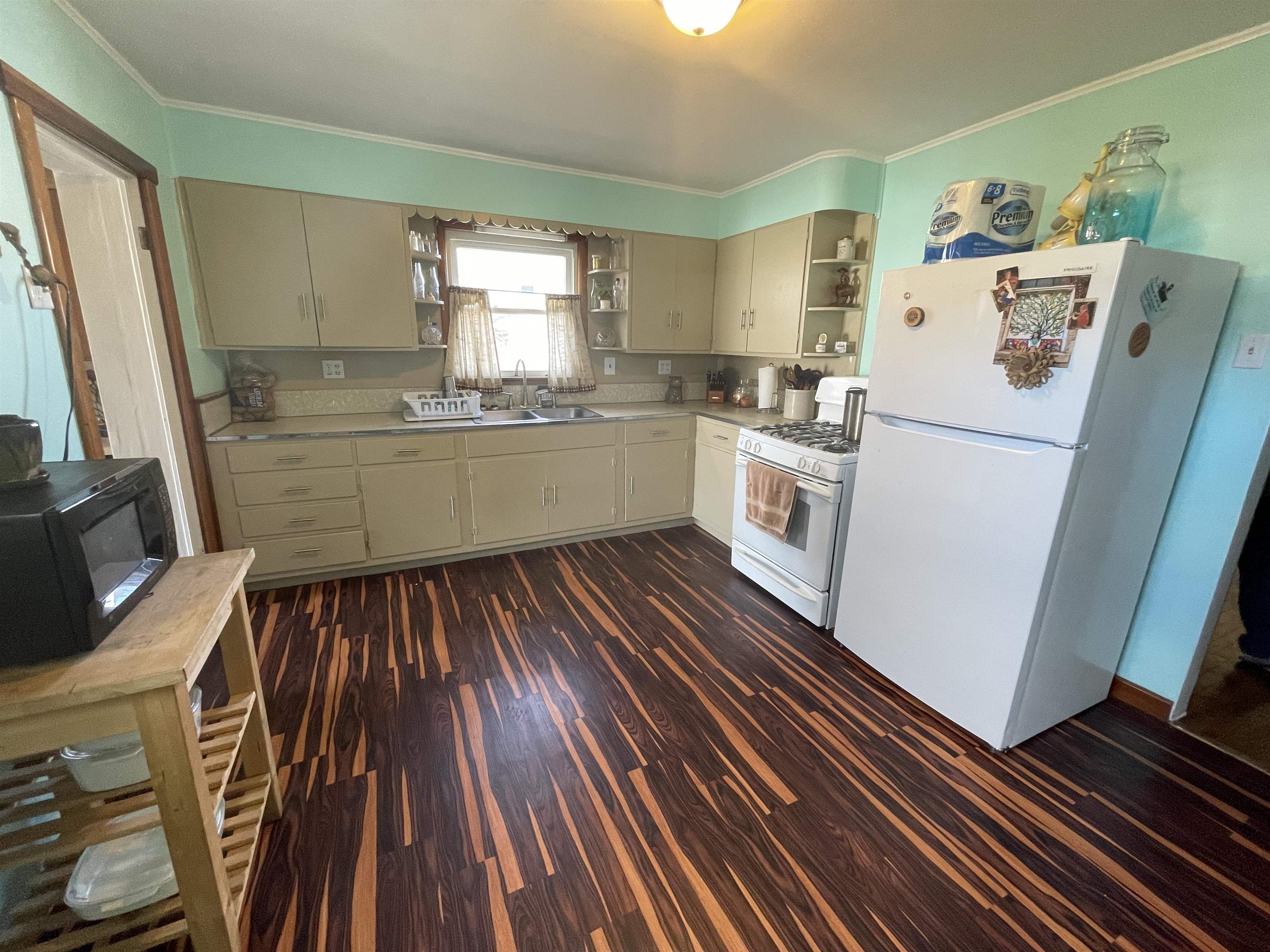 408 Shultz Street Logansport, IN 46947 - Photo 13 of 25