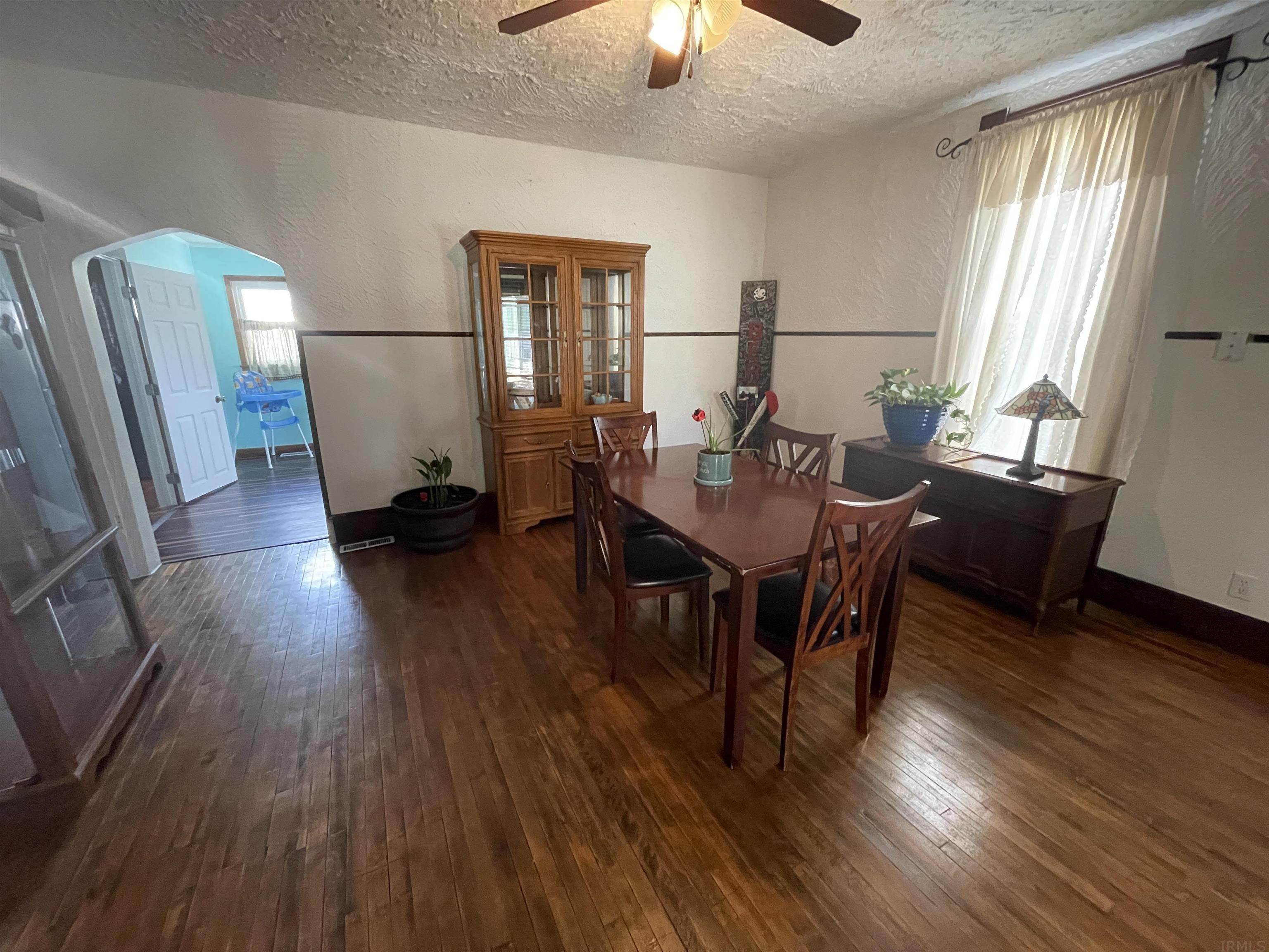 408 Shultz Street Logansport, IN 46947 - Photo 6 of 25