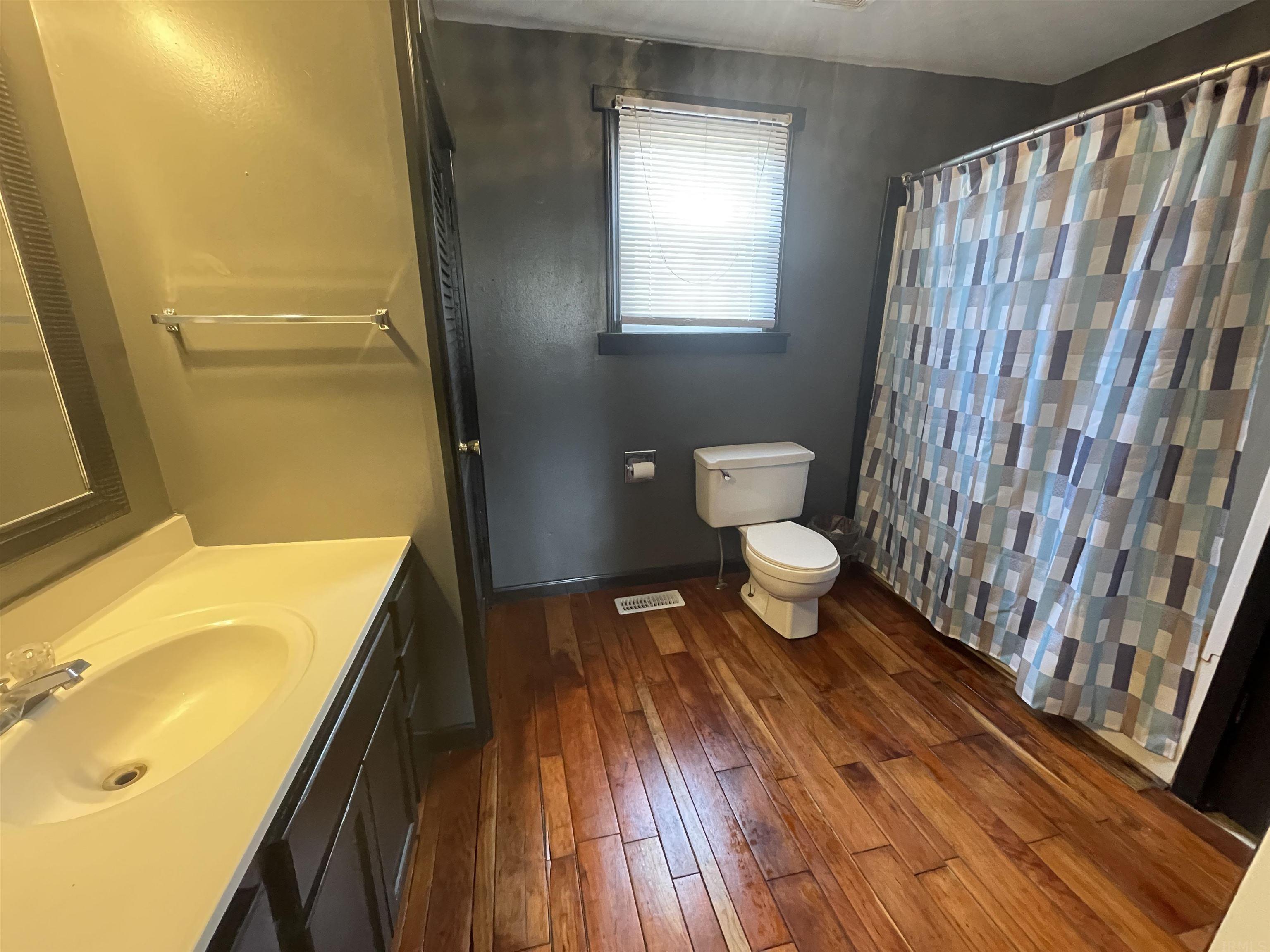 408 Shultz Street Logansport, IN 46947 - Photo 9 of 25