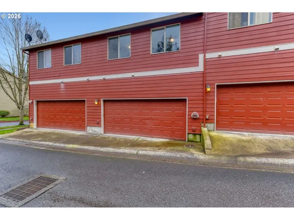 $329,900 | 38573 Cascadia Village Drive, Sandy, OR 97055