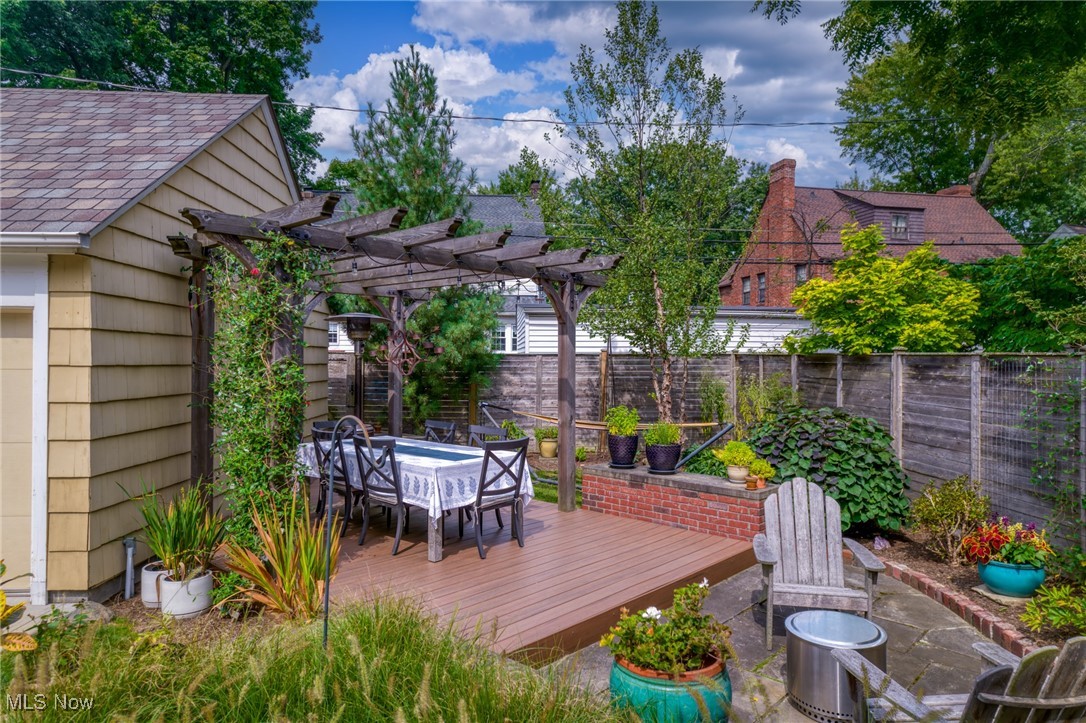 15805 Chadbourne Road Cleveland, OH 44120 - Photo 39 of 48 Gallery Image 39