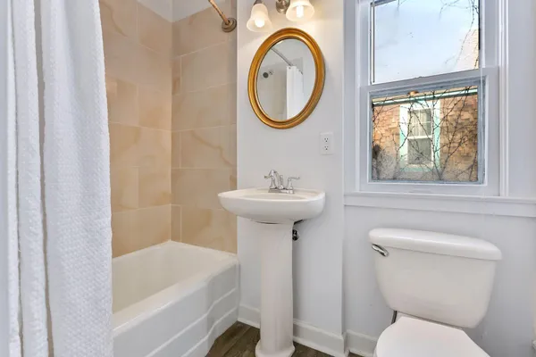 $1,650 | 2617 2nd Avenue South, Unit 2, Minneapolis, MN 55408