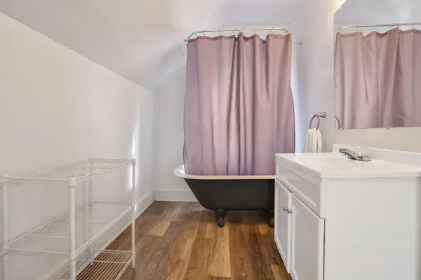 $1,650 | 2617 2nd Avenue South, Unit 2, Minneapolis, MN 55408