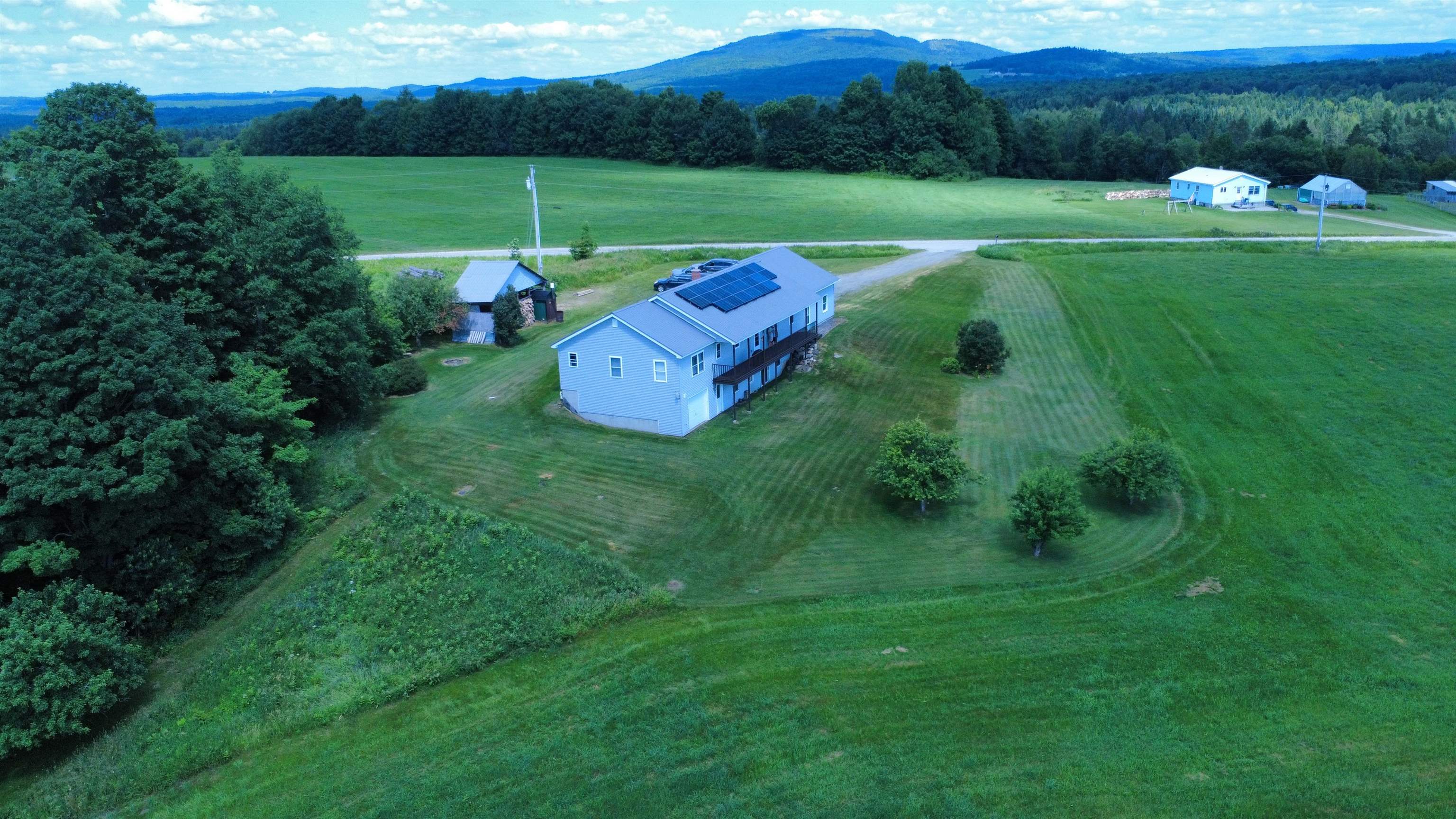 294 Lyon Road Derby Line, VT 05830 - Photo 16 of 60