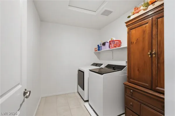 $555,000 | 1754 Bonnie Bay Place, North Las Vegas, NV 89084