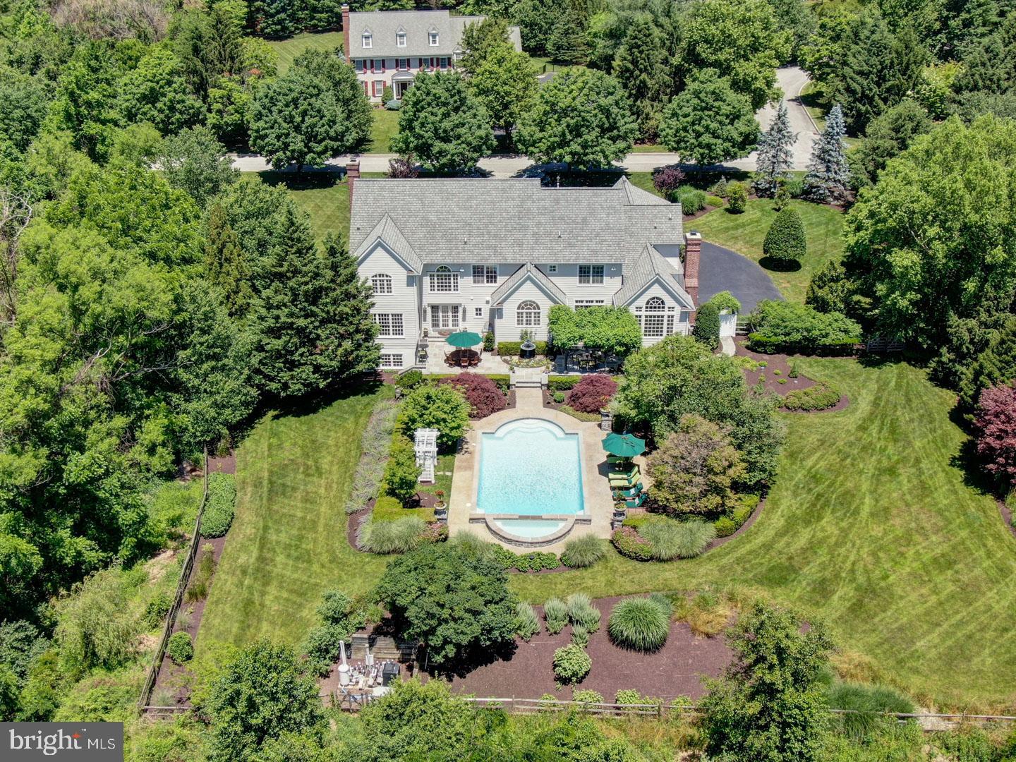 1680 Minden Lane Malvern, PA 19355 - Photo 4 of 41