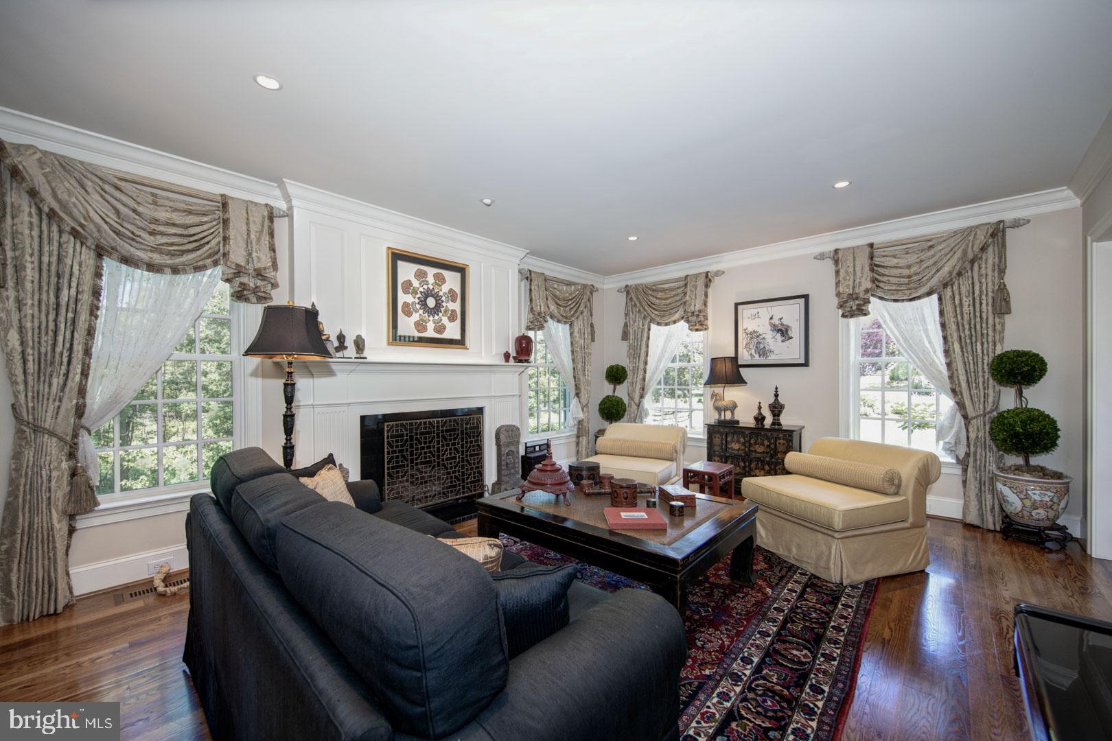 1680 Minden Lane Malvern, PA 19355 - Photo 8 of 41