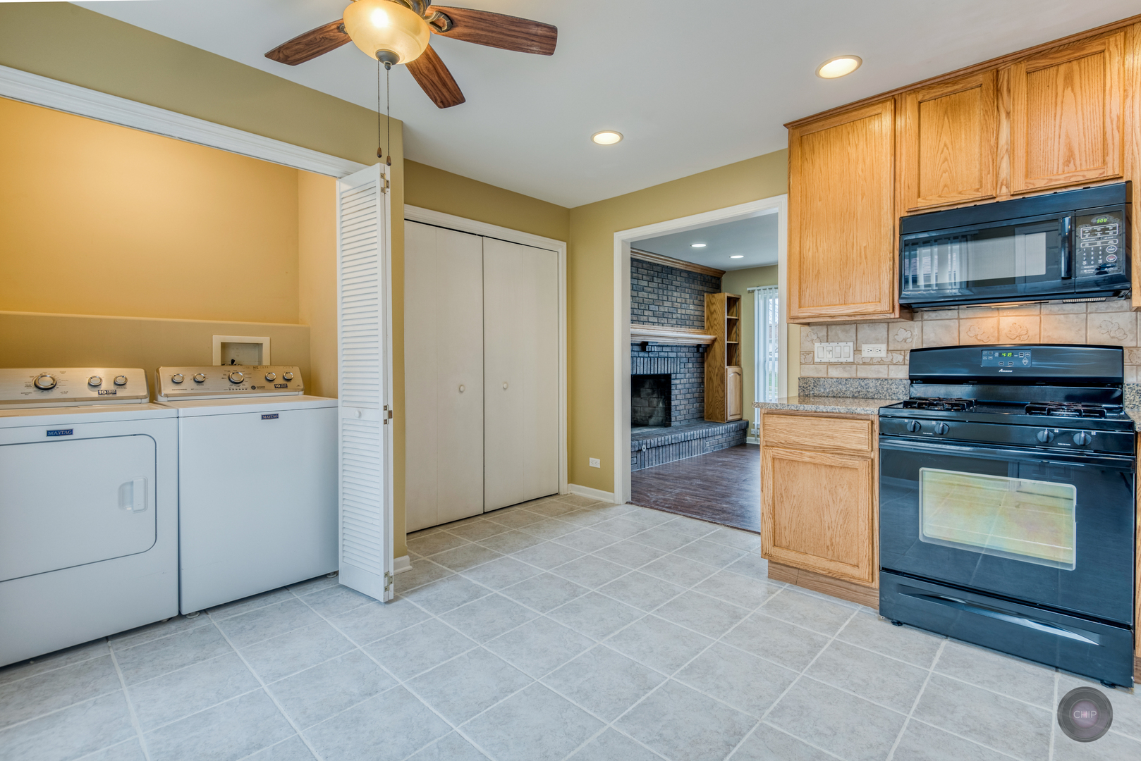 237 Haller Avenue Romeoville, IL 60446 - Photo 5 of 26