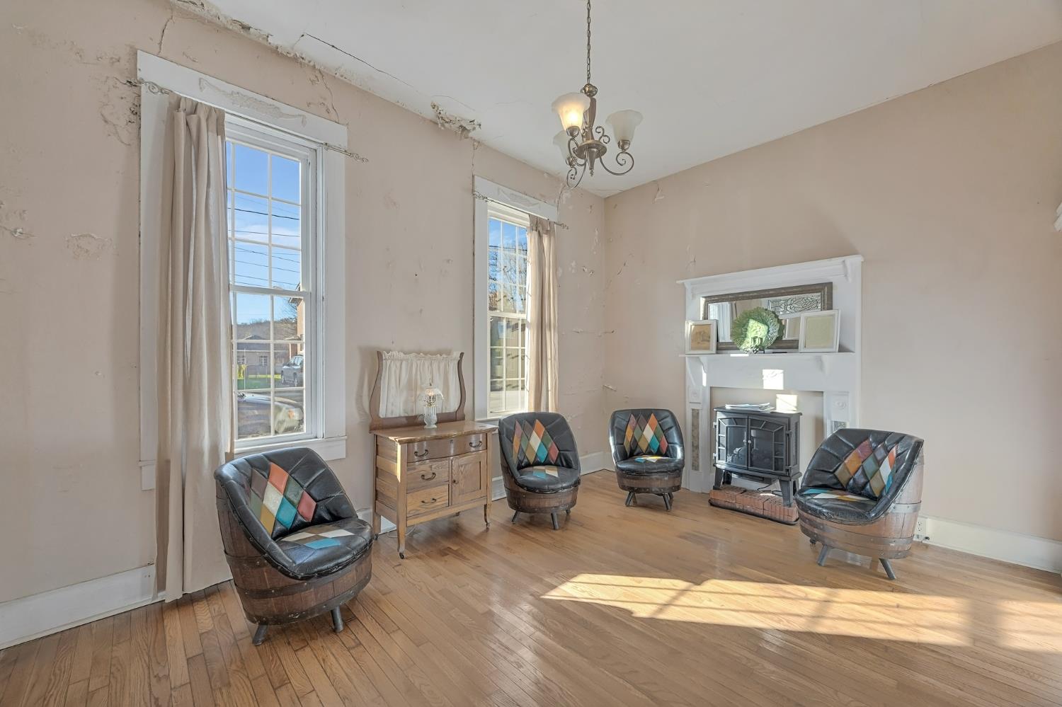 536 Front Street Lawrenceburg, IN 47025 - Photo 18 of 47