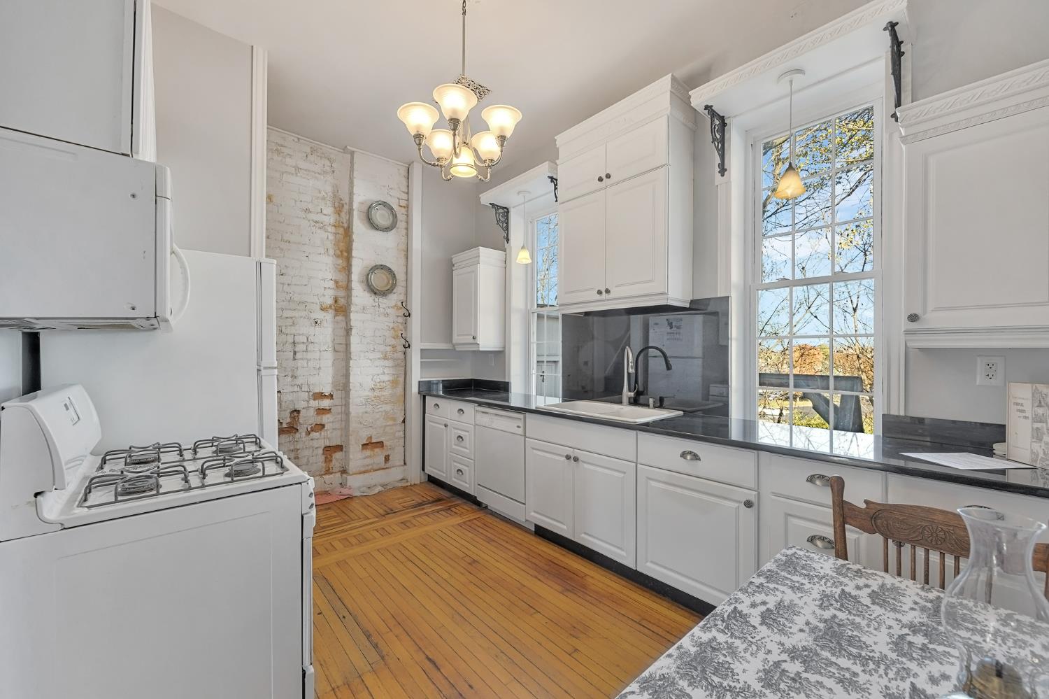 536 Front Street Lawrenceburg, IN 47025 - Photo 20 of 47