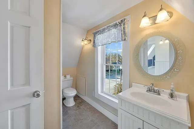 $169,900 | 536 Front Street, Lawrenceburg, IN 47025