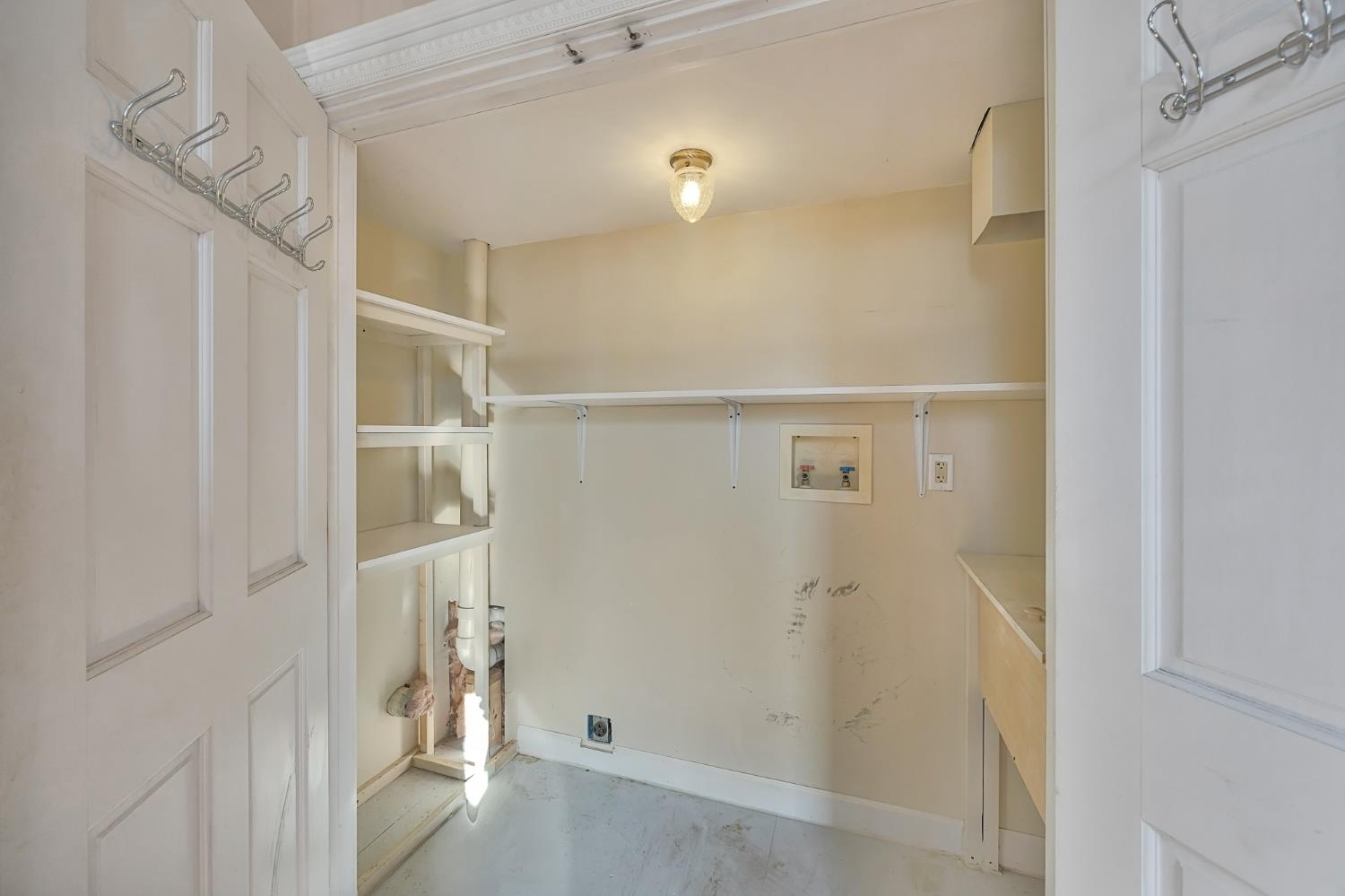 536 Front Street Lawrenceburg, IN 47025 - Photo 37 of 47