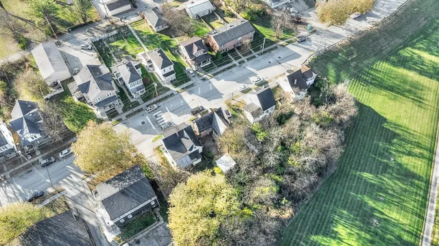 $169,900 | 536 Front Street, Lawrenceburg, IN 47025