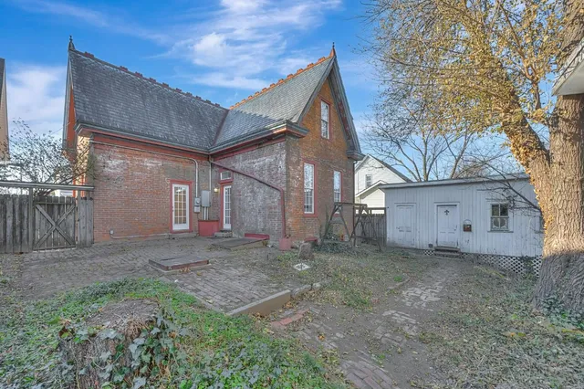 $169,900 | 536 Front Street, Lawrenceburg, IN 47025