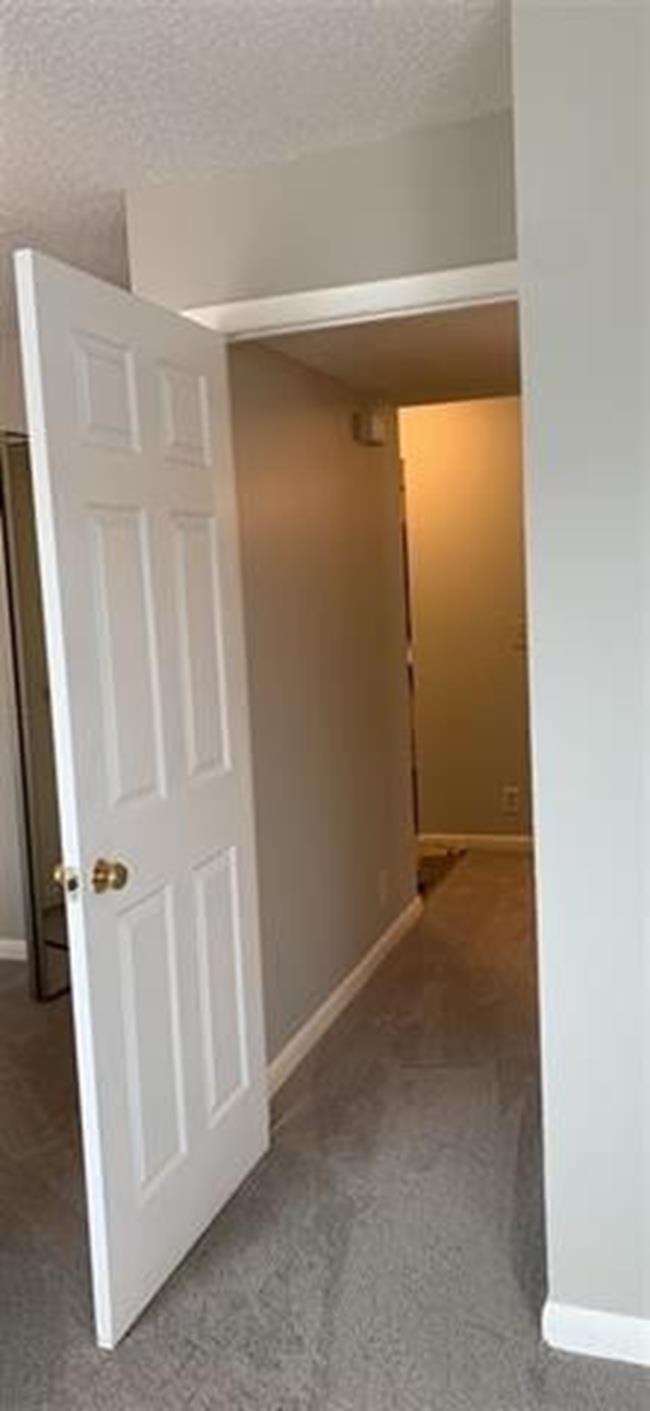 1384 Hunters Road, Unit E Harrisonburg, VA 22801 - Photo 6 of 11