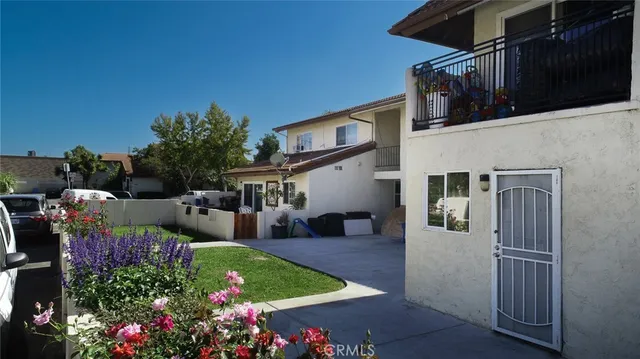 $2,050,000 | 2074 North Highland Street, Orange, CA 92865