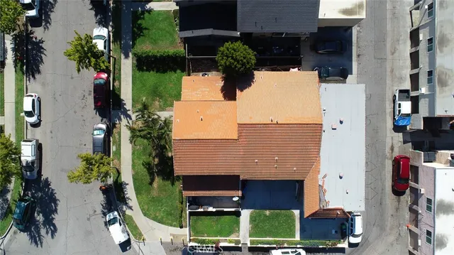 $2,050,000 | 2074 North Highland Street, Orange, CA 92865