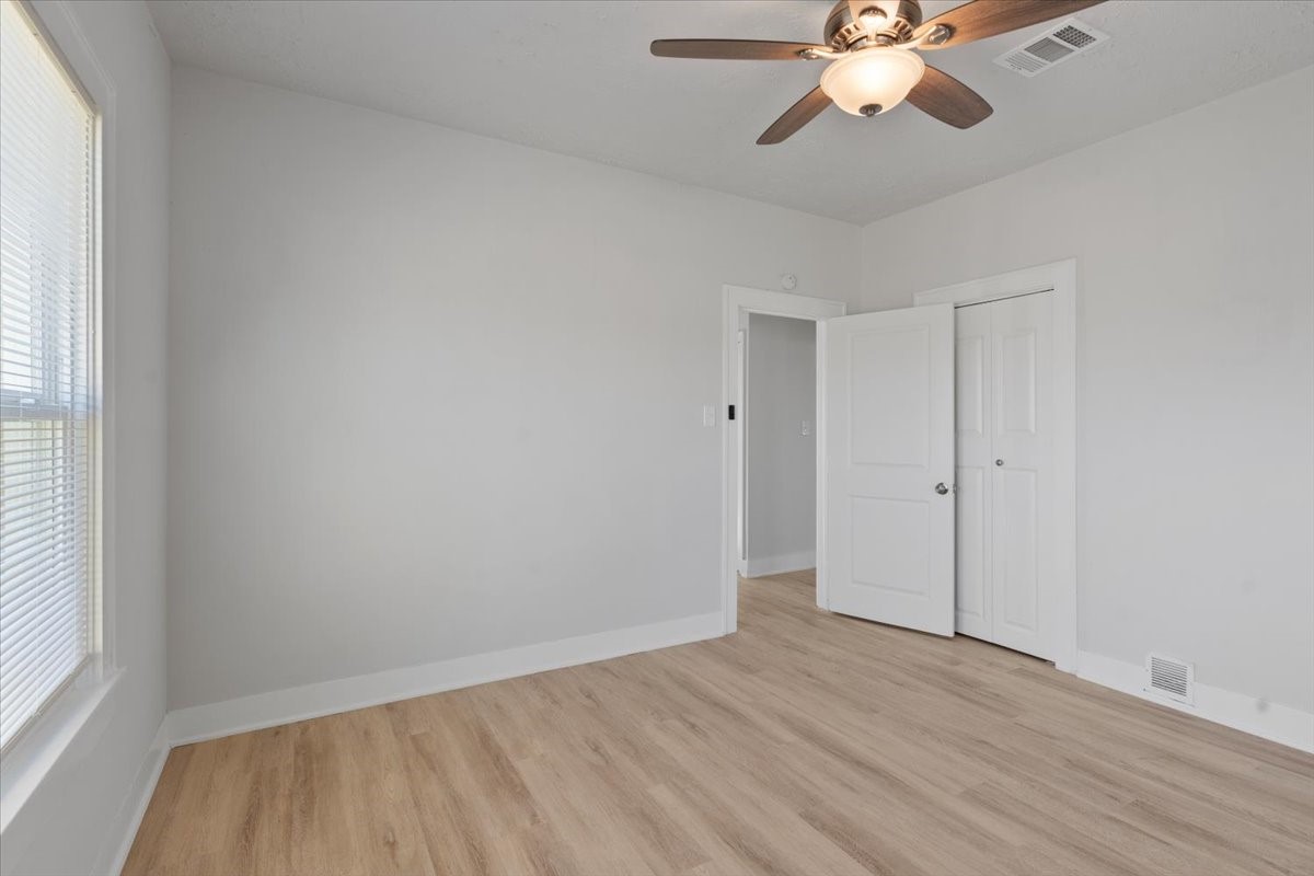 1118 Elliston Street Houston, TX 77023 - Photo 23 of 34