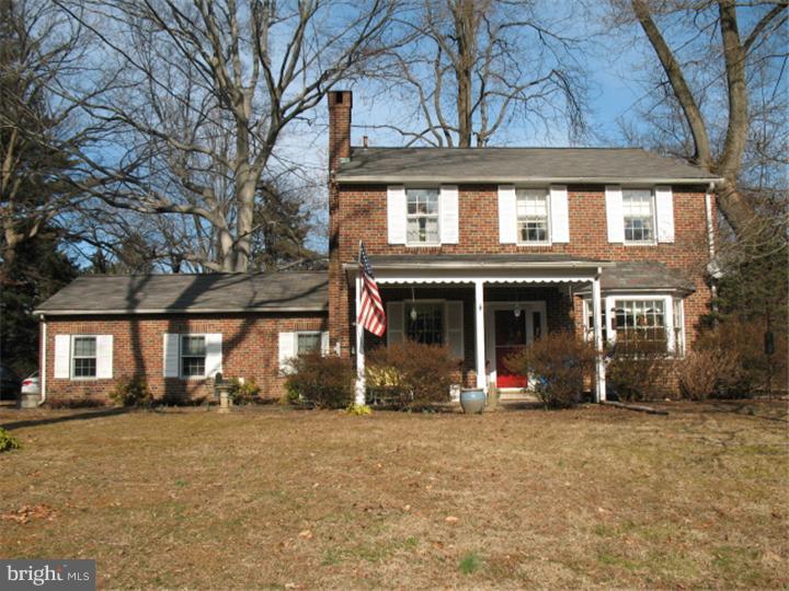 307 Brae Bourn Road Huntingdon Valley, PA 19006 - Photo 1 of 22 Exterior Front