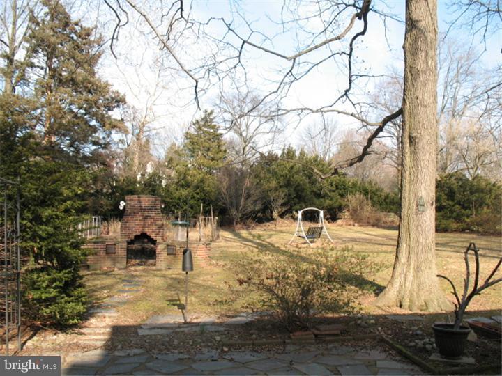 307 Brae Bourn Road Huntingdon Valley, PA 19006 - Photo 22 of 22 Back Yard