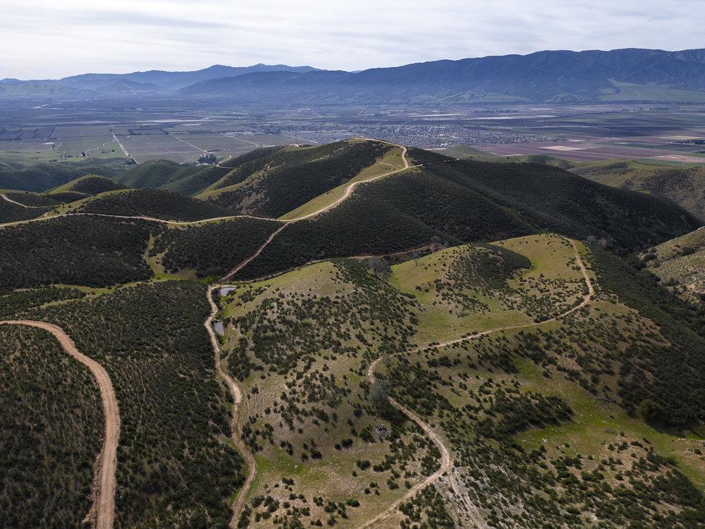 0 Bryant Canyon Road Soledad, CA 93960 - Photo 29 of 73 a view of a yard in front of a house