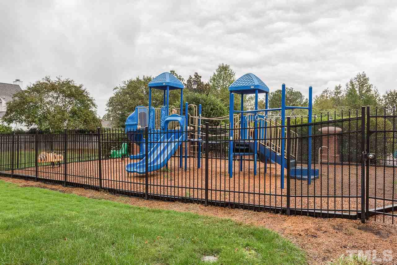 4800 Arbor Chase Drive Raleigh, NC 27616 - Photo 23 of 25