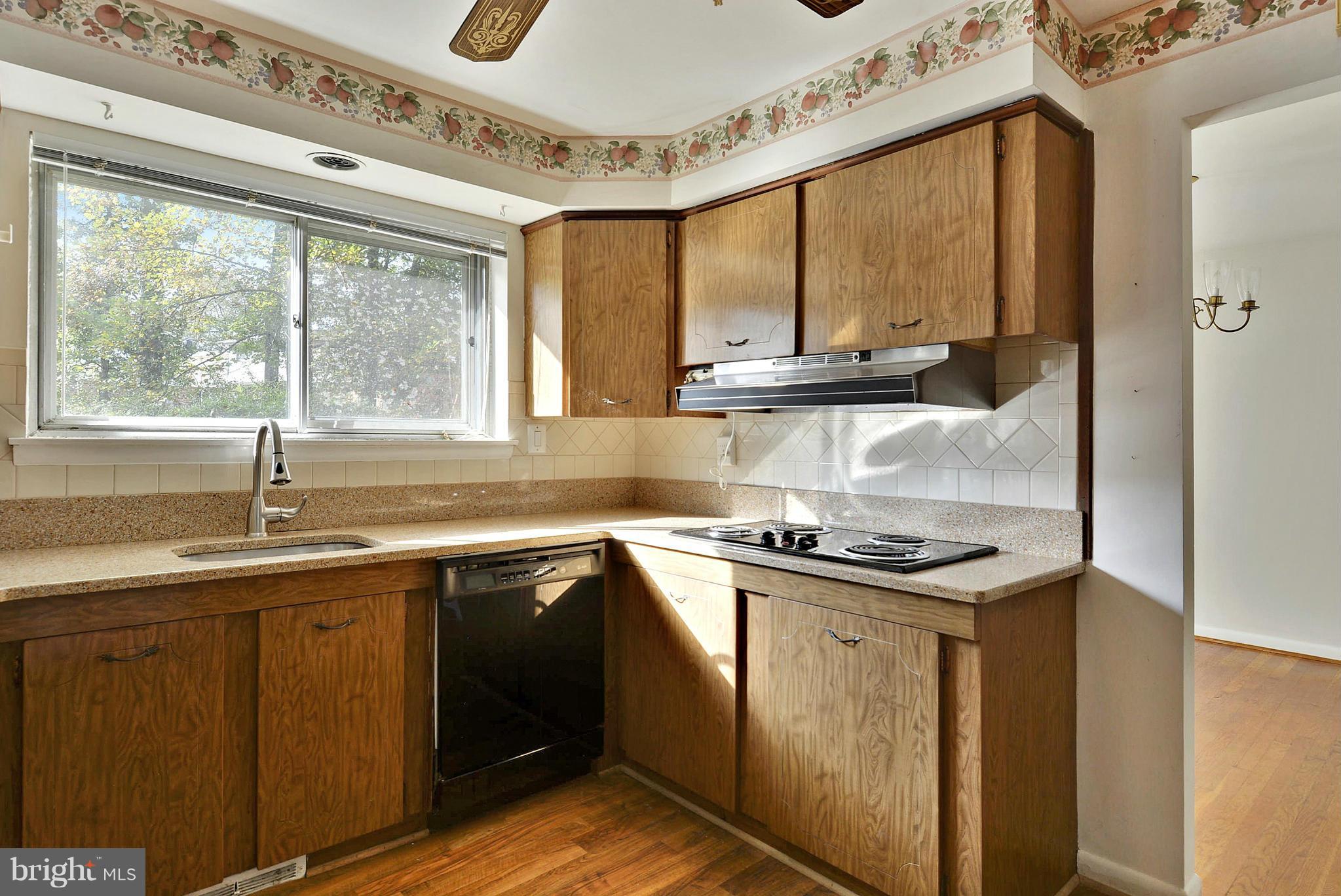 1008 Kersey Road Silver Spring, MD 20902 - Photo 9 of 30 Kitchen