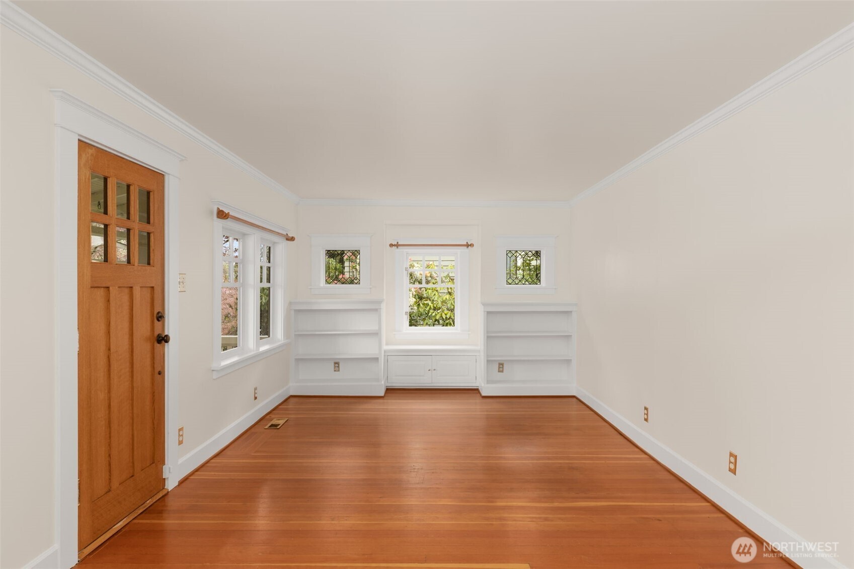 105 North 84th Street Seattle, WA 98103 - Photo 4 of 24