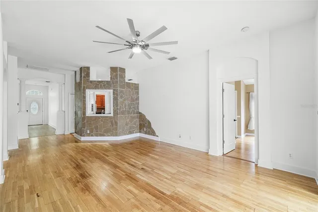 $420,000 | 1212 Lake Shore Ranch Drive, Seffner, FL 33584