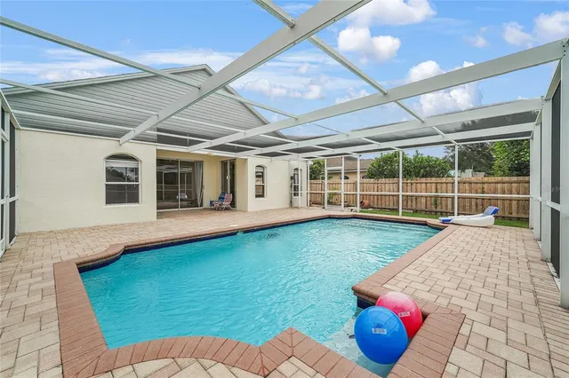 $420,000 | 1212 Lake Shore Ranch Drive, Seffner, FL 33584