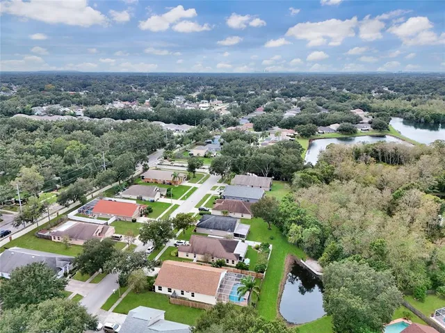 $420,000 | 1212 Lake Shore Ranch Drive, Seffner, FL 33584