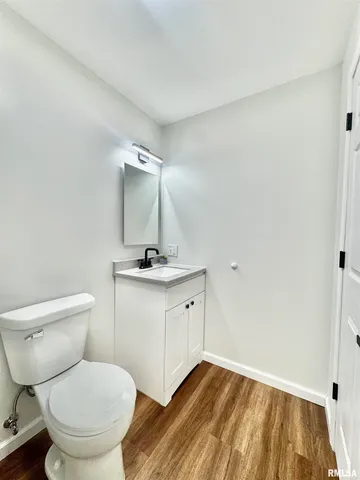 $230,000 | 309 West Main Street, Ewing, IL 62836