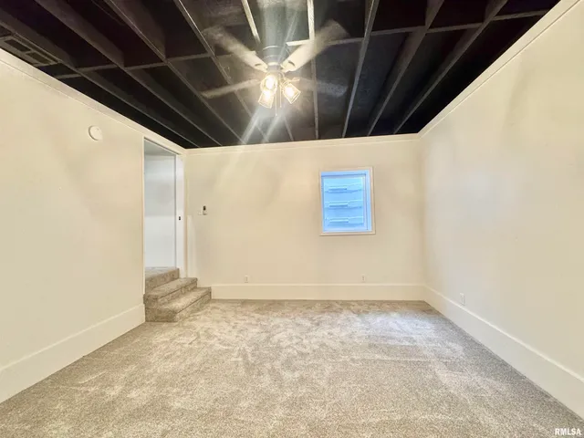 $230,000 | 309 West Main Street, Ewing, IL 62836